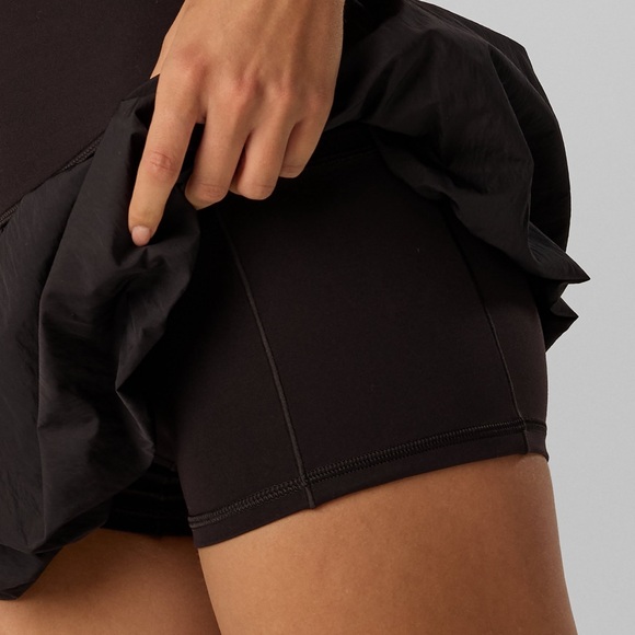 Black aerie skirt - Picture 2 of 7